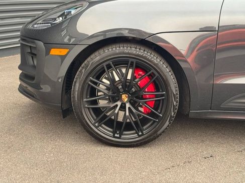 Certified 2023 Porsche Macan GTS AWD/4WD image 11