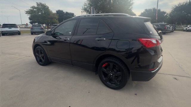 Used 2020 Chevrolet Equinox Premier w/ Premier Redline Edition FWD image 6