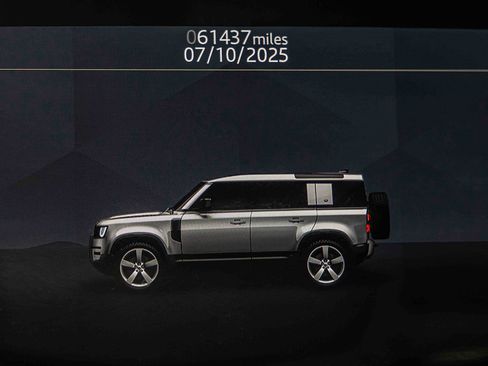 Used 2022 Land Rover Defender 110 XS Edition image 10