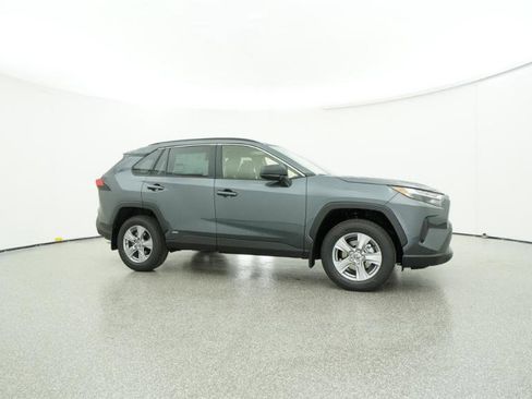 New 2025 Toyota RAV4 LE image 28