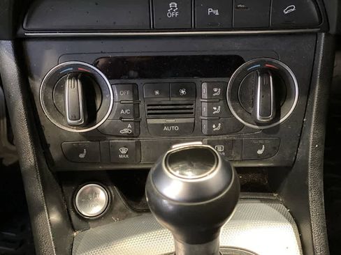 Used 2018 Audi Q3 2.0T Premium Plus w/ Premium Plus Package image 21