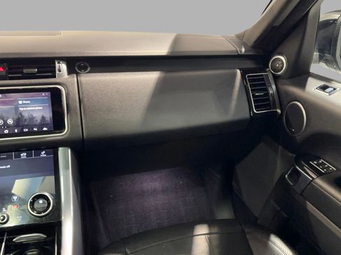 Used 2018 Land Rover Range Rover Sport HSE image 39
