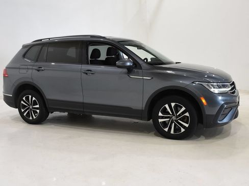 Used 2022 Volkswagen Tiguan S AWD/4WD image 4