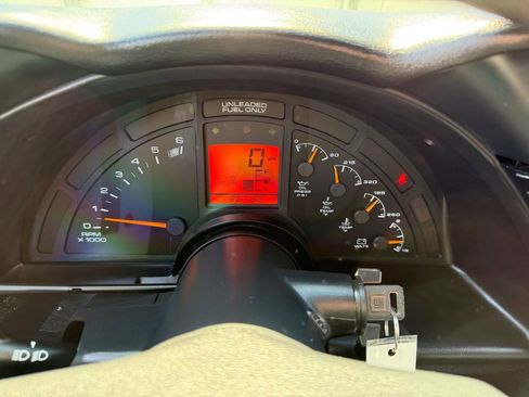 Used 1996 Chevrolet Corvette Convertible RWD image 30