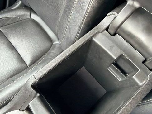 Used 2019 GMC Acadia SLT w/ LPO, Floor Liner Package FWD image 30