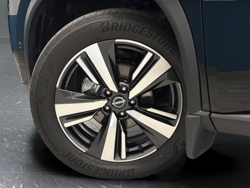 Used 2023 Nissan Rogue Platinum w/ Platinum Premium Package FWD image 36