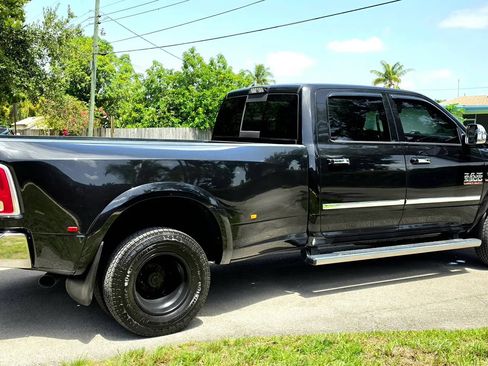 Used 2017 RAM 3500 Laramie AWD/4WD image 14