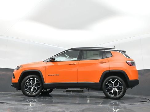 New 2026 Jeep Compass Limited image 32