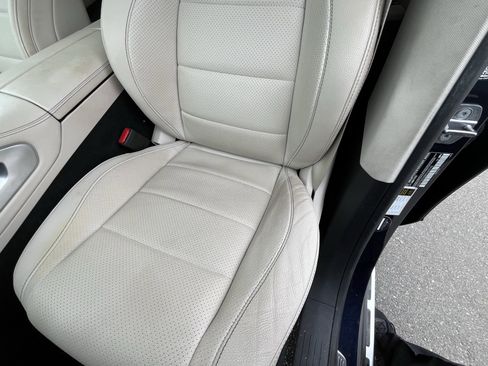 Used 2021 Mercedes-Benz GLS 450 4MATIC image 15