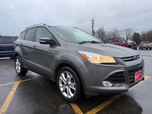 Used 2014 Ford Escape Titanium image 4