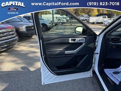 Certified 2023 Ford Explorer XLT w/ Equipment Group 202A image 19