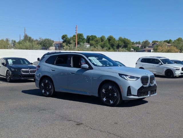 Used 2026 BMW X3 xDrive30i w/ Premium Package AWD/4WD image 4