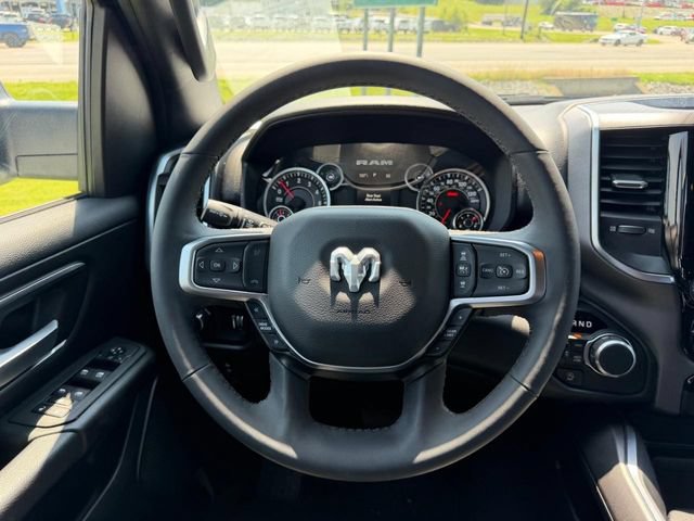 Used 2025 RAM 1500 Big Horn AWD/4WD image 9