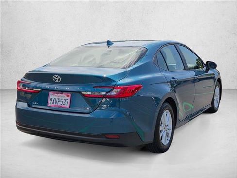 Used 2026 Toyota Camry LE FWD image 5
