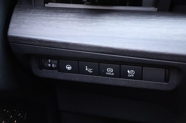 Used 2023 Nissan Ariya FWD image 20