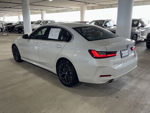 Certified 2025 BMW 330i Sedan image 6