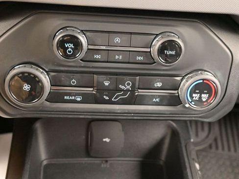 Certified 2023 Ford Bronco 4-Door AWD/4WD image 19
