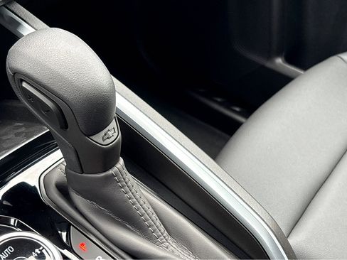 New 2026 Chevrolet Colorado Trail Boss AWD/4WD image 14