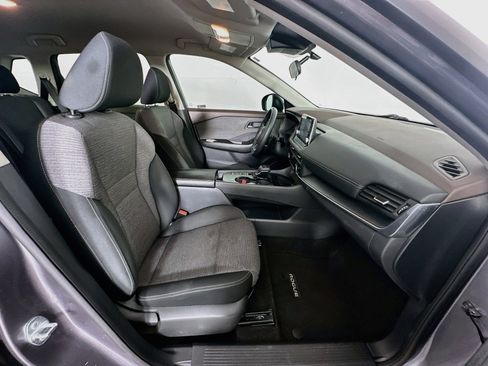 Used 2021 Nissan Rogue S FWD image 30