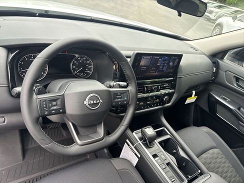 New 2026 Nissan Pathfinder SV FWD image 17