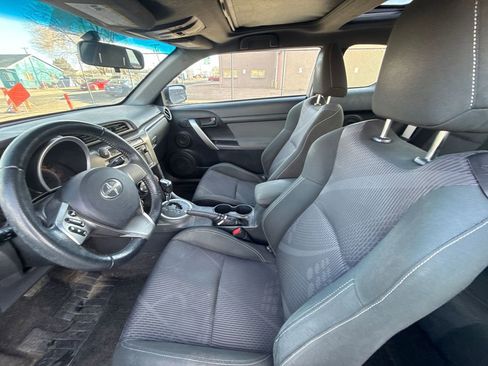 Used 2014 Scion tC image 12