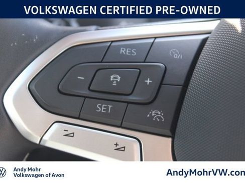 Used 2023 Volkswagen Taos SE FWD image 28