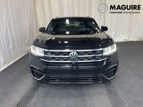 Used 2022 Volkswagen Atlas Cross Sport SEL Premium R-Line AWD/4WD image 31
