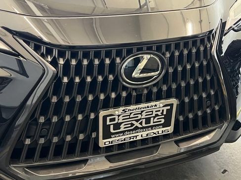 Used 2025 Lexus NX 350h AWD w/ Accessory Package (2T) image 17