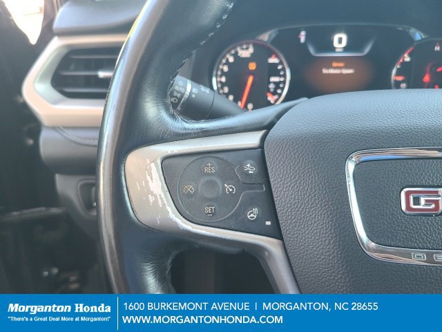 Used 2017 GMC Acadia Denali w/ Technology Package FWD image 13