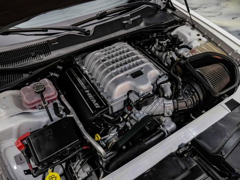 Used 2021 Dodge Challenger SRT Hellcat Redeye image 96