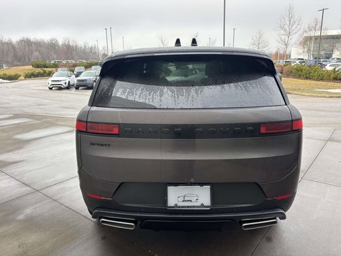 New 2026 Land Rover Range Rover Sport SE AWD/4WD image 6