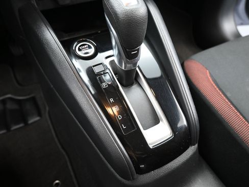 Used 2023 Nissan Versa SR w/ Trunk Package image 14