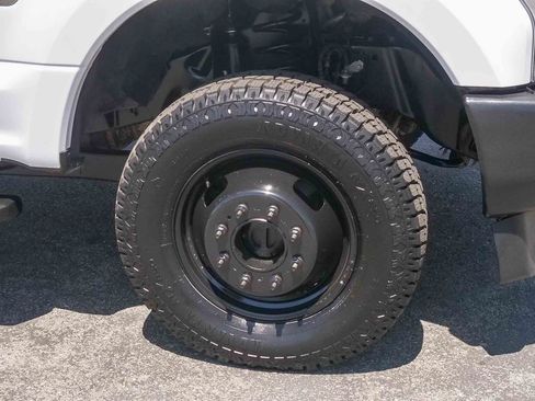 Used 2018 Ford F350 XL w/ Trailer Tow Package AWD/4WD image 5