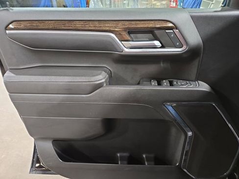 Used 2023 GMC Sierra 1500 Elevation image 15