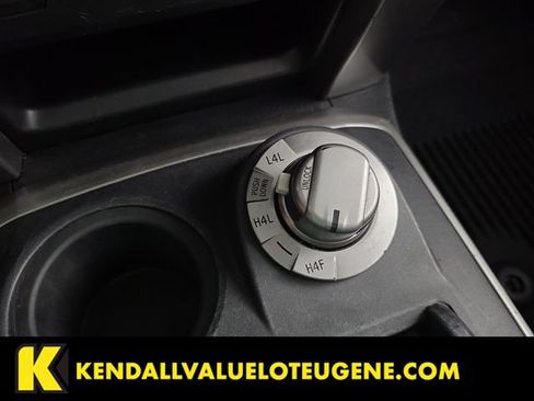 Used 2014 Toyota 4Runner Limited AWD/4WD image 18