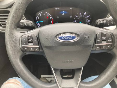 Used 2020 Ford Escape SE image 20
