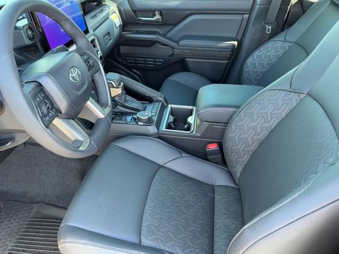 Certified 2025 Toyota Tacoma Limited image 20