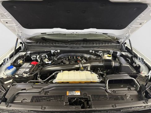 Used 2025 Ford Expedition Max Platinum AWD/4WD image 32