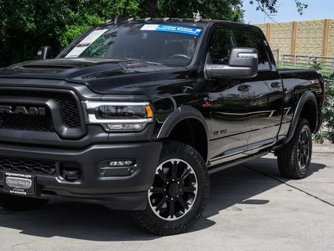 Used 2024 RAM 2500 Rebel AWD/4WD image 13