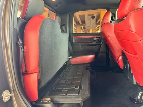 Used 2017 RAM 1500 Rebel AWD/4WD image 25
