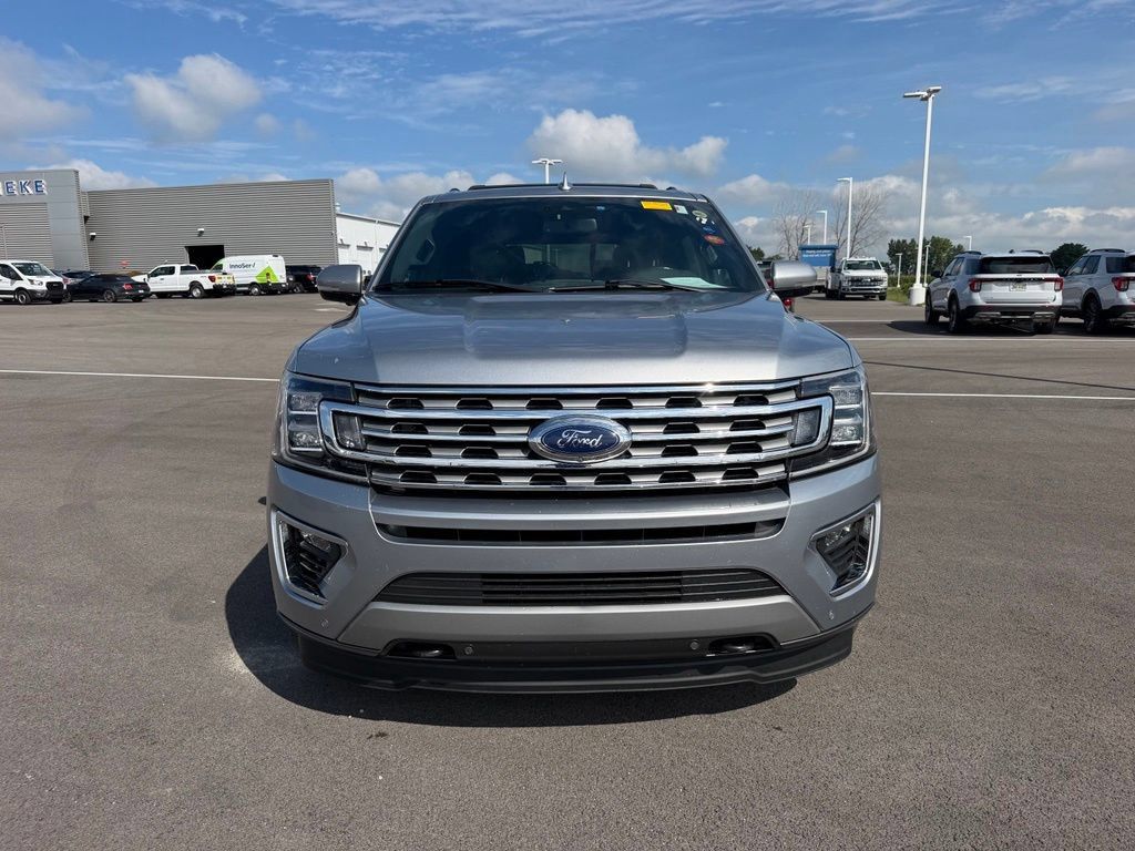 Used 2021 Ford Expedition Limited AWD/4WD image 2
