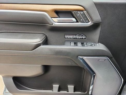 Used 2023 Chevrolet Silverado 1500 High Country w/ High Country Premium Package image 24