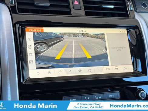 Used 2017 Land Rover Discovery HSE Luxury AWD/4WD image 27