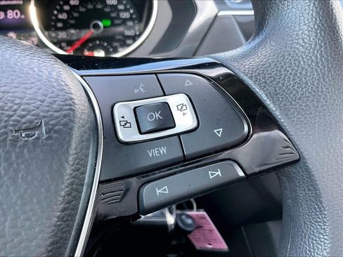 Used 2021 Volkswagen Tiguan S FWD image 21