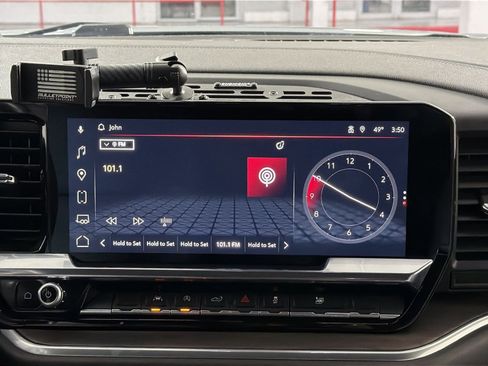 Used 2023 GMC Sierra 1500 SLT w/ SLT Convenience Package image 18