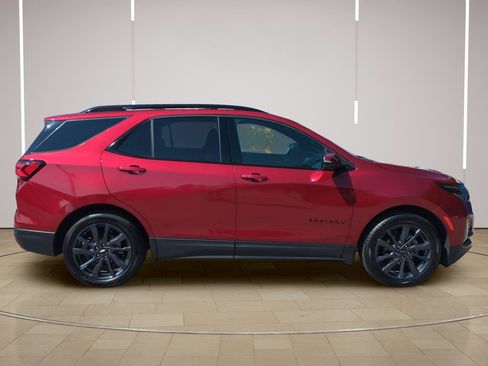 Used 2024 Chevrolet Equinox RS w/ RS Leather Package FWD image 14