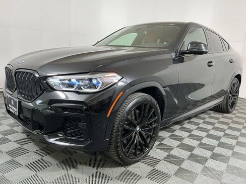 Used 2023 BMW X6 xDrive40i w/ Executive Package image 2