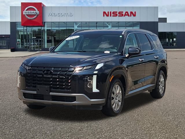 Used 2025 Hyundai Palisade SEL FWD image 3