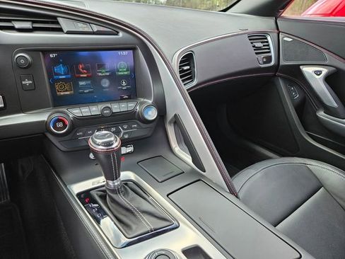 Used 2018 Chevrolet Corvette Grand Sport w/ Carbon Flash Badge Package image 21