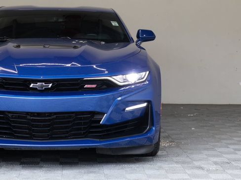 Used 2022 Chevrolet Camaro SS RWD image 5